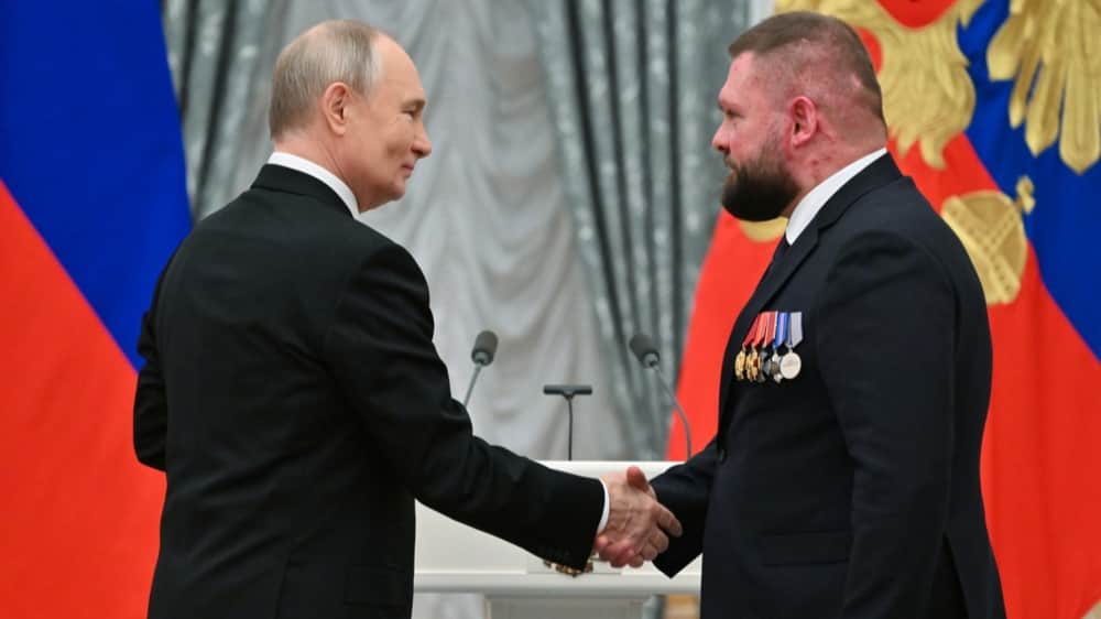 Путин поддержал идею привлекать добровольцев с категорией здоровья «Д» к службе в БАРС