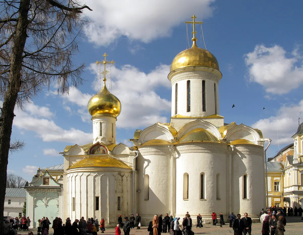 Троицкий собор Свято-Троицкой Сергиевой Лавры, Сергиев Посад, Московская область. Фото: Wikimedia Commons , CC BY-SA 3.0