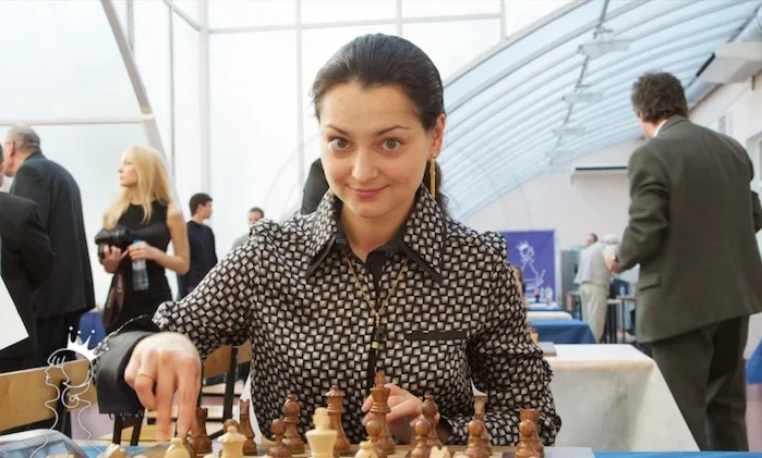 Alexandra Kosteniuk. Photo: <a href="http://en.chessqueen.com/photos?album=1&amp;gallery=212&amp;pid=10533">Kosteniuk's website</a>