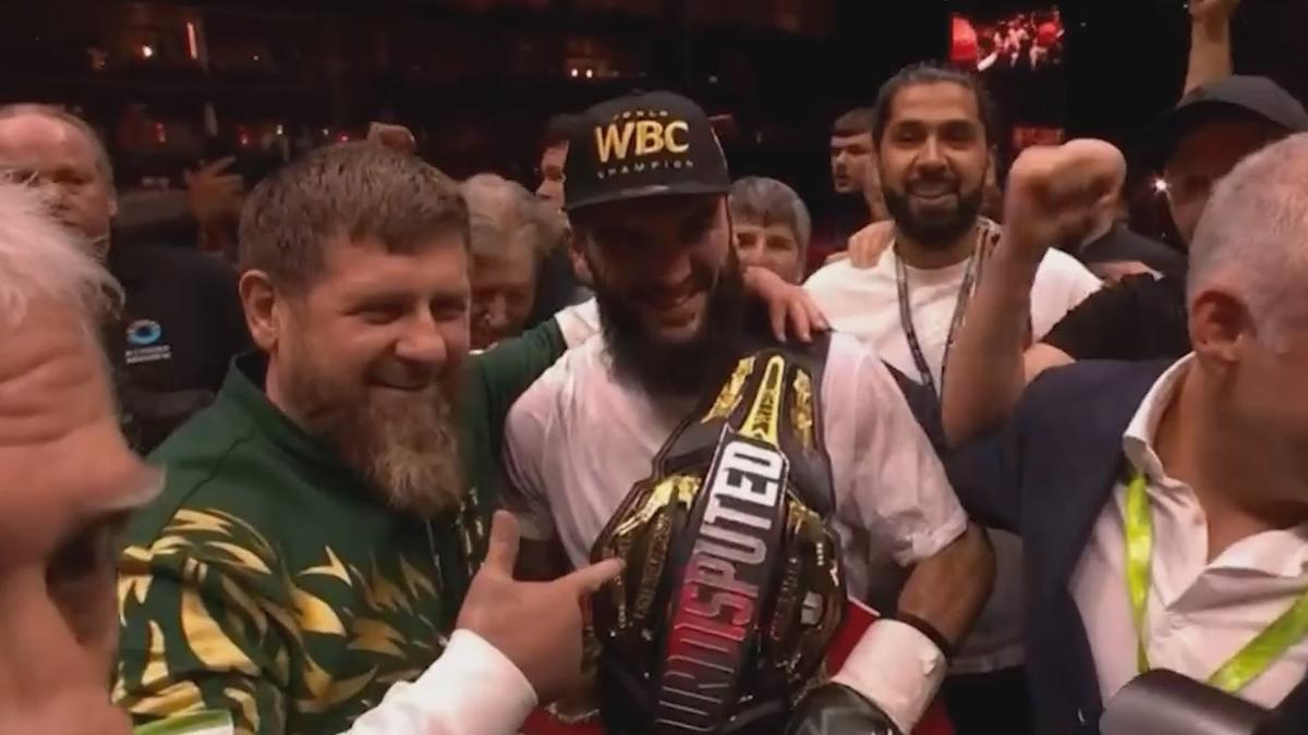 Рамзан Кадыров и Артур Бетербиев в Саудовской Аравии, 12 октября 2024 года. Фото: Kadyrov_95 / Telegram