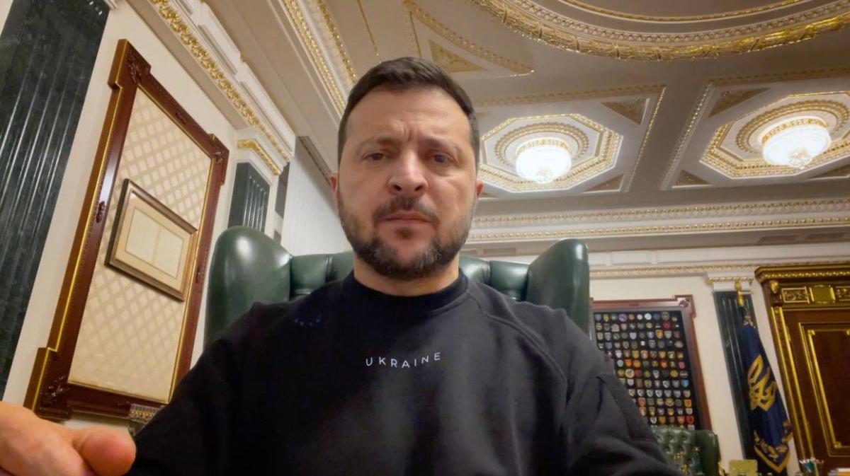 Зеленский в вечернем обращении. Фото: сайт президента Украины