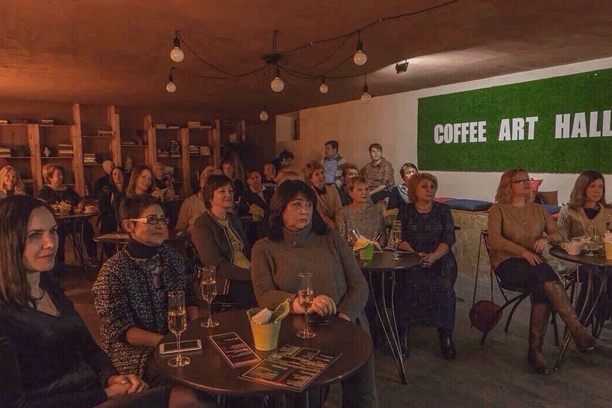 Зрители спектакля. Фото с личной страницы Бильченко в VK .