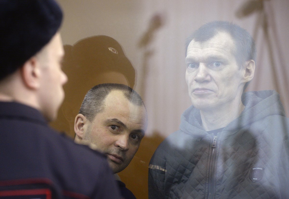 Олег Дмитриев (слева) и Олег Иванов (справа) во время заседания суда по делу «Артподготовки», Москва, 22 января 2019 года. Фото: Эмин Джафаров / Коммерсантъ / Sipa USA / Vida Press