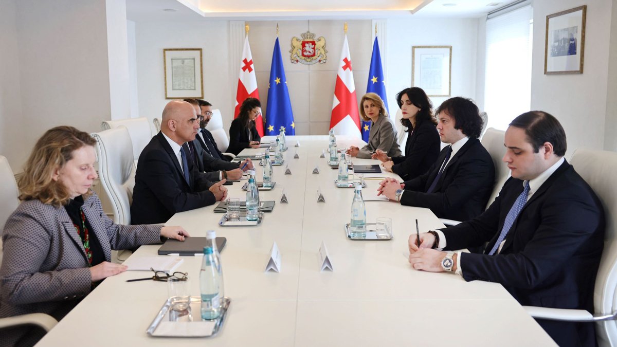 Встреча Алена Берсе с Ираклием Кобахидзе в правительстве Грузии, 18 декабря 2024 года. Фото: gov.ge