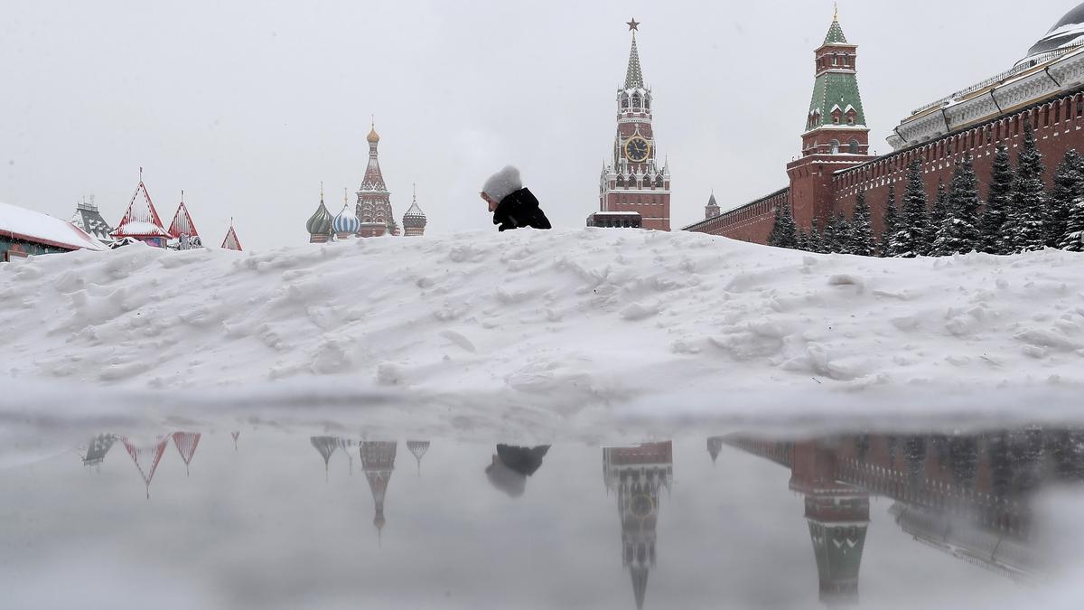 Два года, девять дней