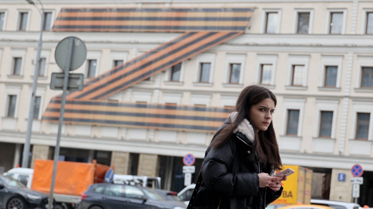 В России перед 9 мая ограничили интернет и связь. Кремль объяснил это «понятными причинами»