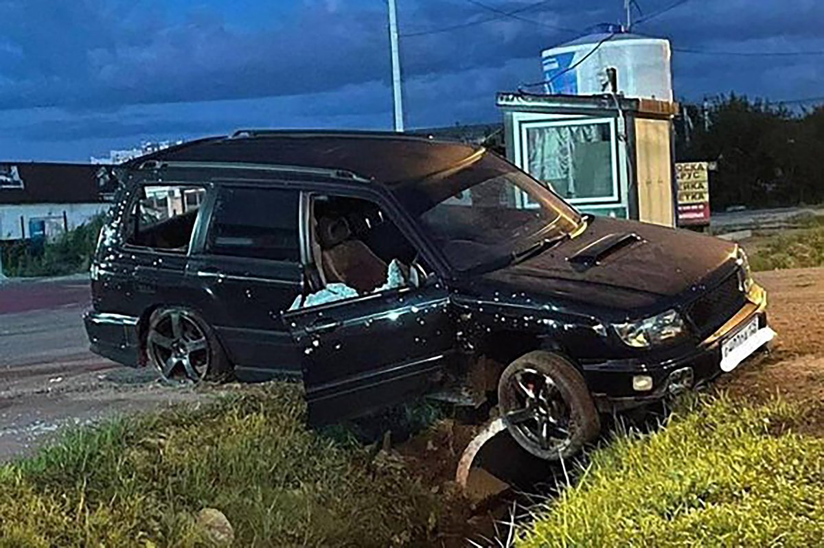 Машина Хамхоева, при обстреле которой погибли трое сотрудников полиции центра «Э». Фото: haqqin.az