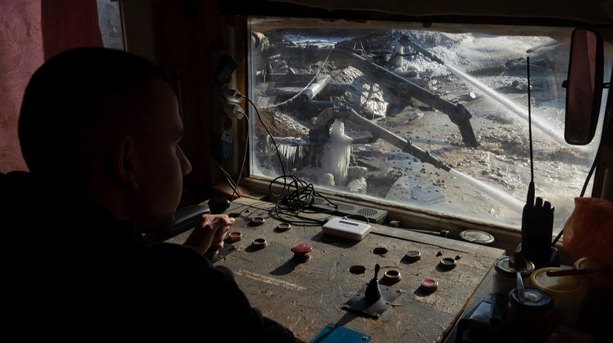 Зеленский прилетел в США, сегодня он встретится с Трампом. Киев и Вашингтон оказались близки к заключению сделки по ресурсам