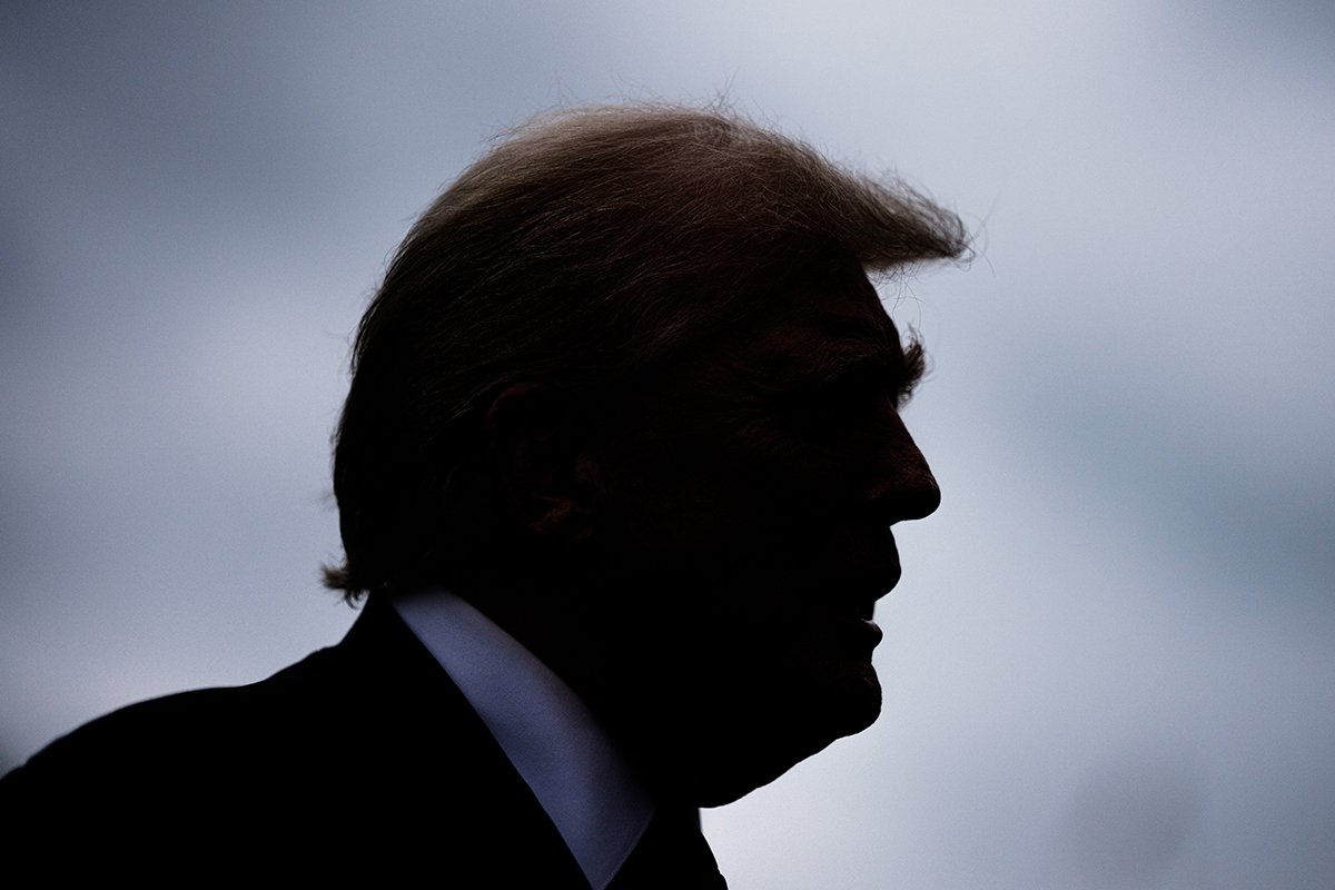 Президент США Дональд Трамп общается со СМИ, Белый дом, Вашингтон, округ Колумбия, США, 1 августа 2025 года. Фото: Aaron Schwartz / EPA