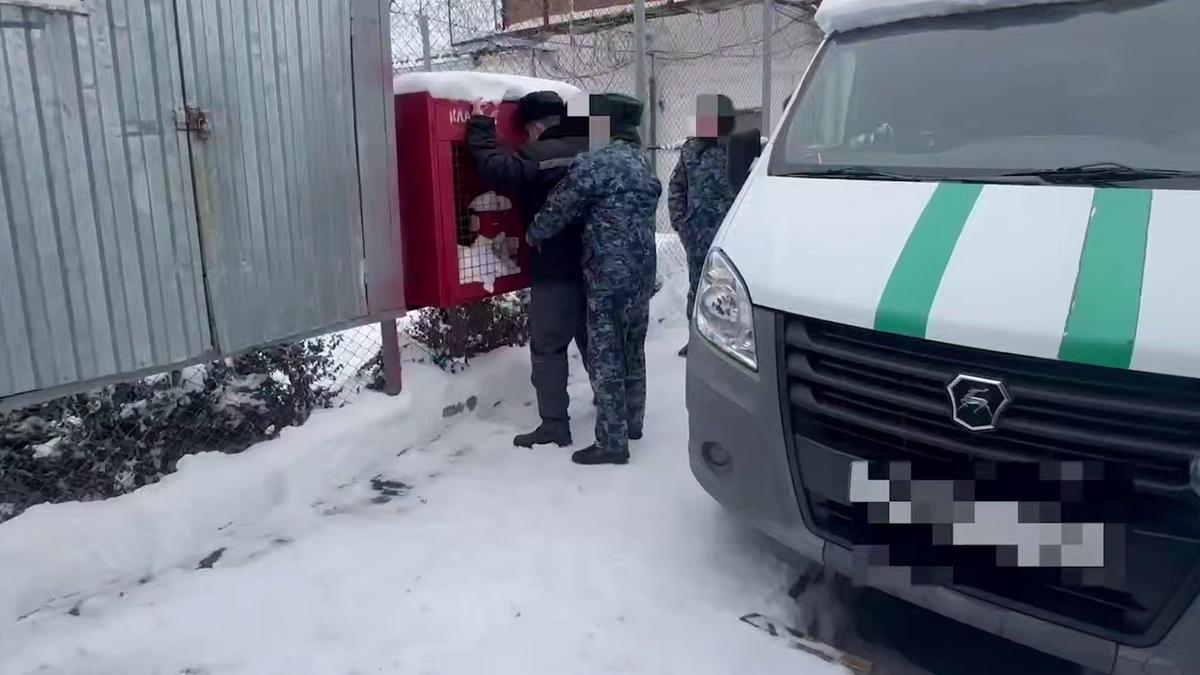 Против заключенного возбудили дело о склонении к госизмене — он предлагал сокамернику уйти на войну и сдаться в плен