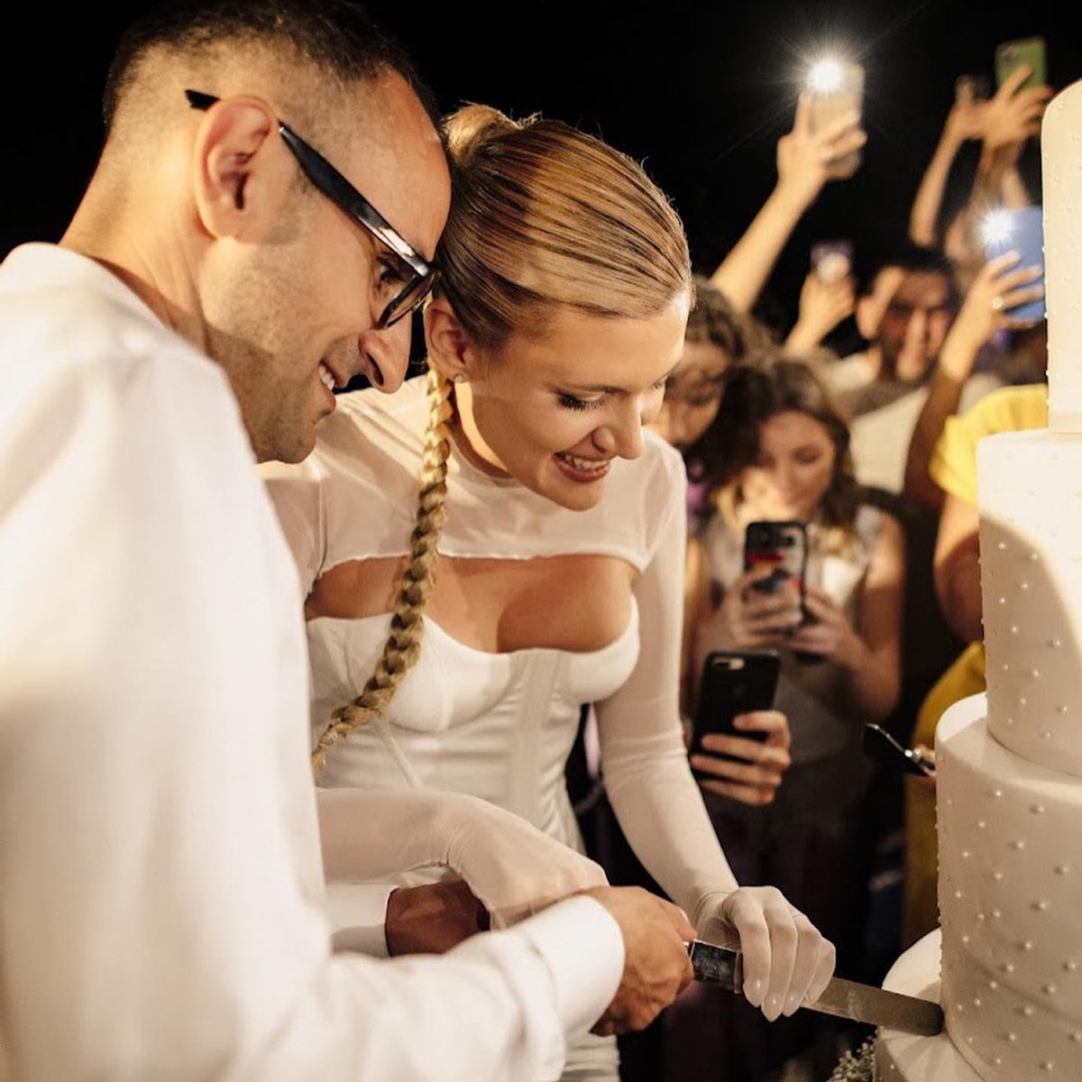 Давид Назарян и Ксения Дукалис на свадьбе. Фото: @kdukalis /  Instagram