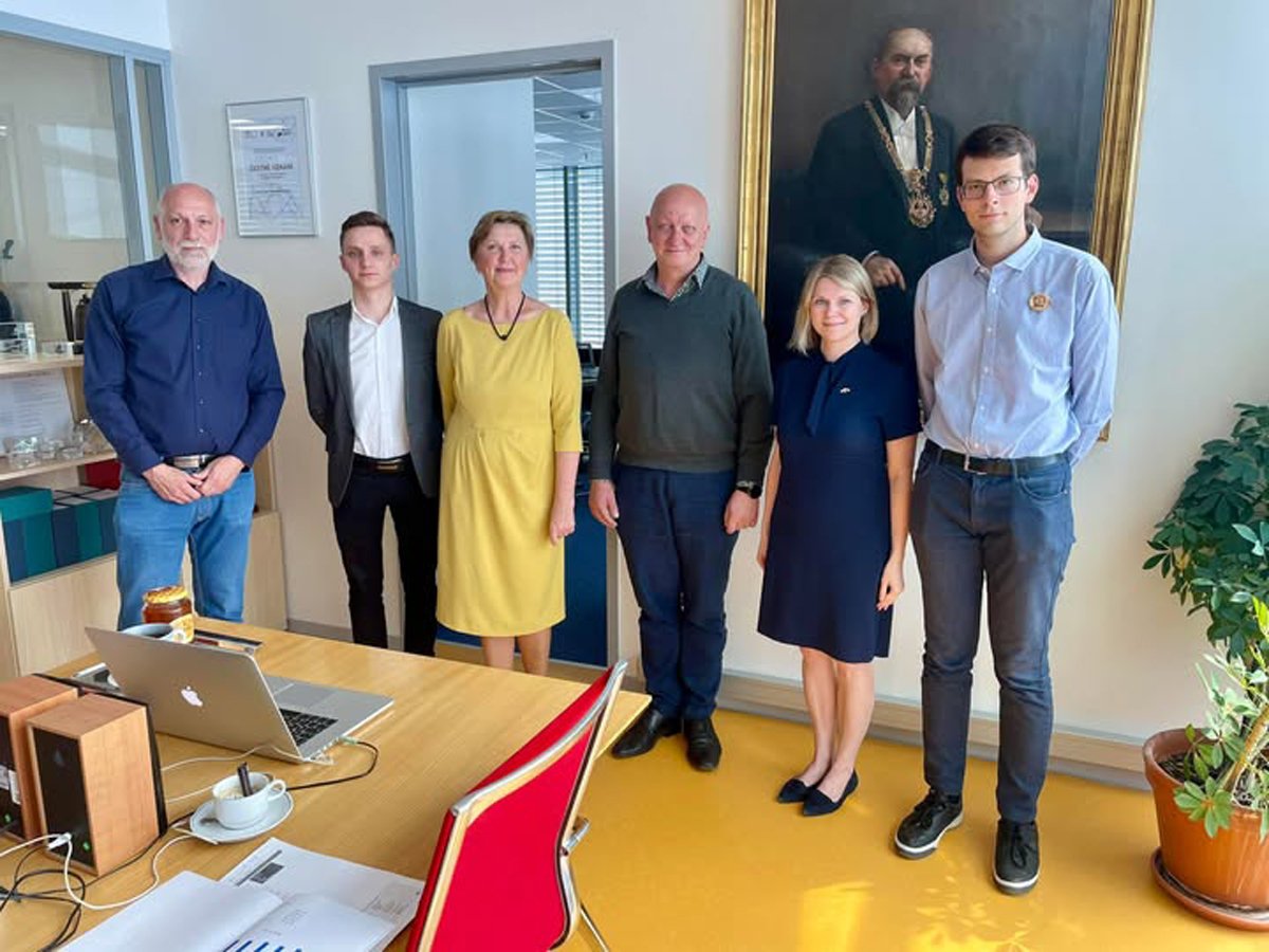 Встреча ректора ЧВУТ Войтеха Петрачека с представителями белорусской диаспоры, 2 июня 2022 года. Фото: Кристина Шиенок / Facebook