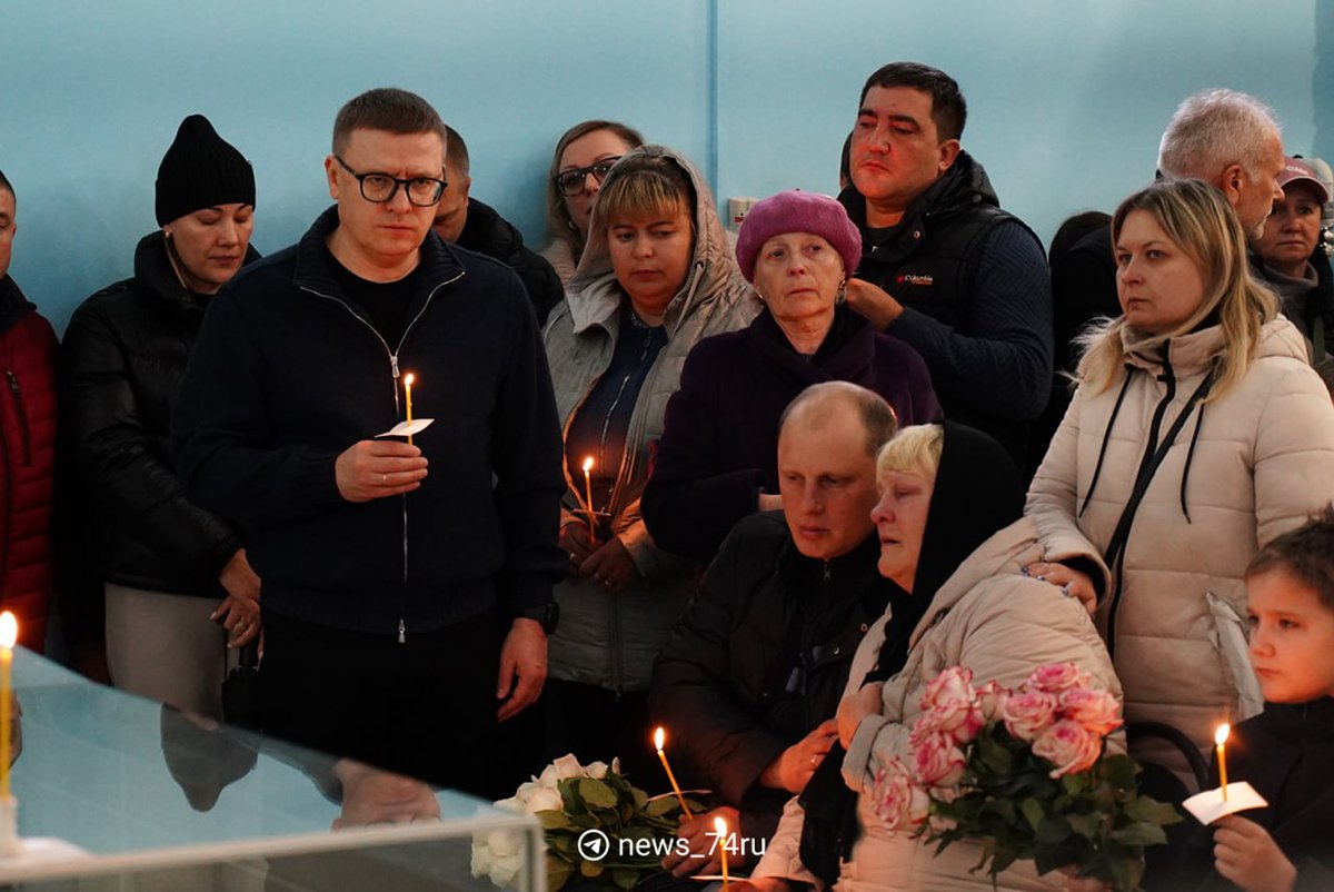 Прощание с Еленой Сарафановой. Фото: 74.ru