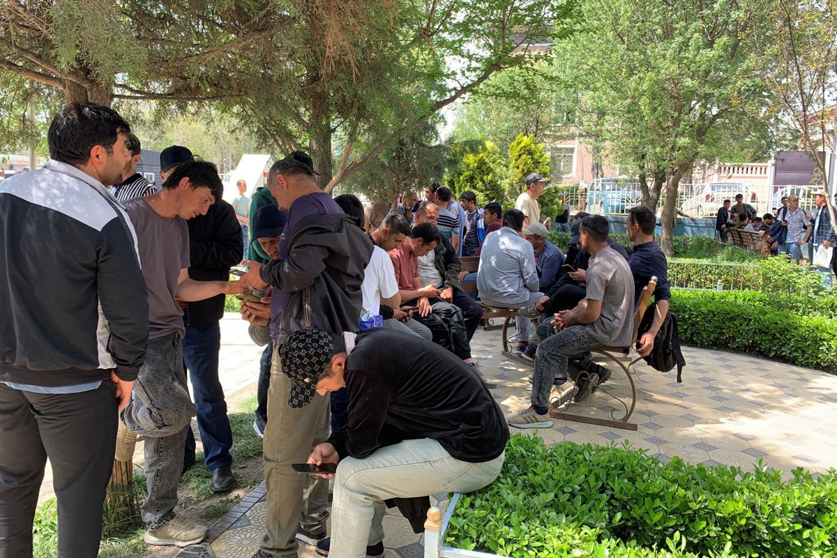 Представительство Многофункционального миграционного центра в Душанбе. Фото Your.tj Фото Your.tj