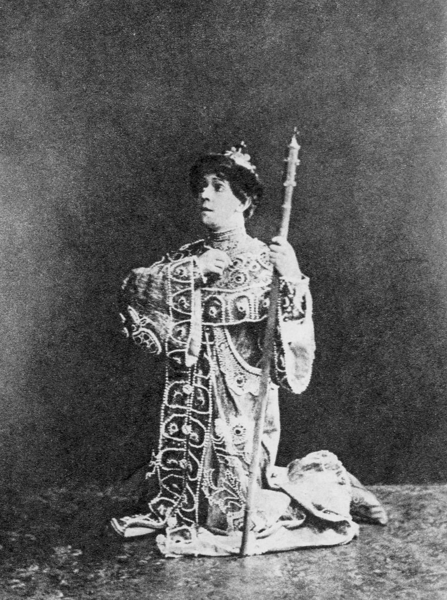 Спектакль «Царь Федор Иоанович» на сцене Суворинского театра. Фото: ВКонтакте