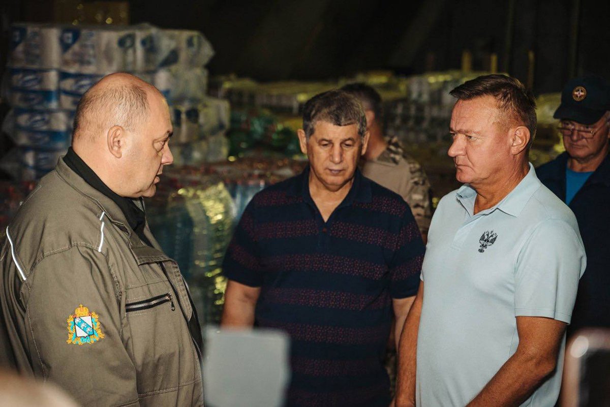 Алексей Смирнов и Роман Старовойт. Фото: пресс-служба Губернатора Курской области