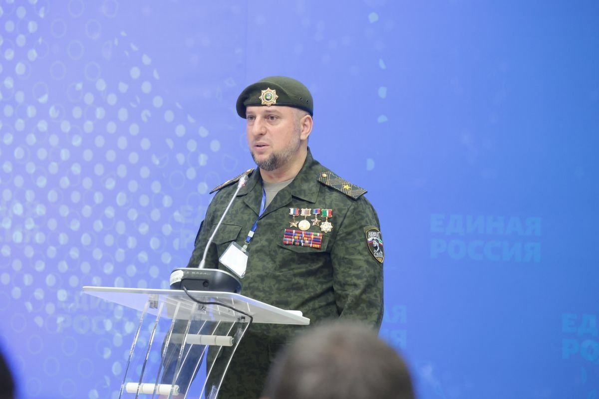 Апти Алаудинов на дискуссионной площадке «Единой России». Фото: er.ru