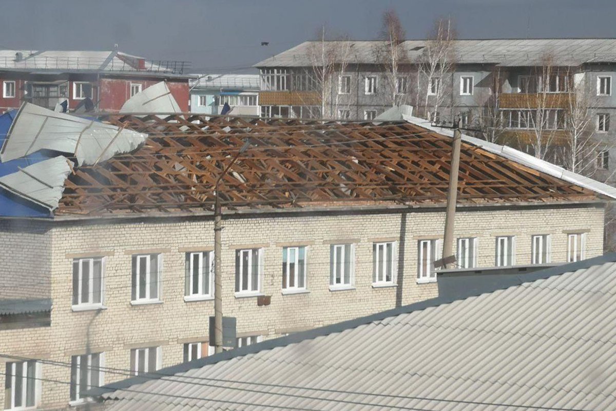 Последствия урагана в Иркутской области, апрель 2025 года. Фото: МЧС России