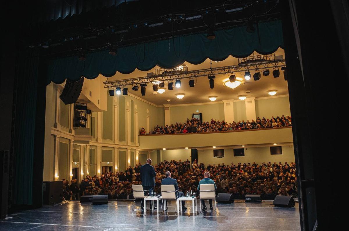 Встреча жителей приграничных районов Курской области с представителями власти, 12 ноября 2024 года. Фото: Марат Хуснуллин / Telegram