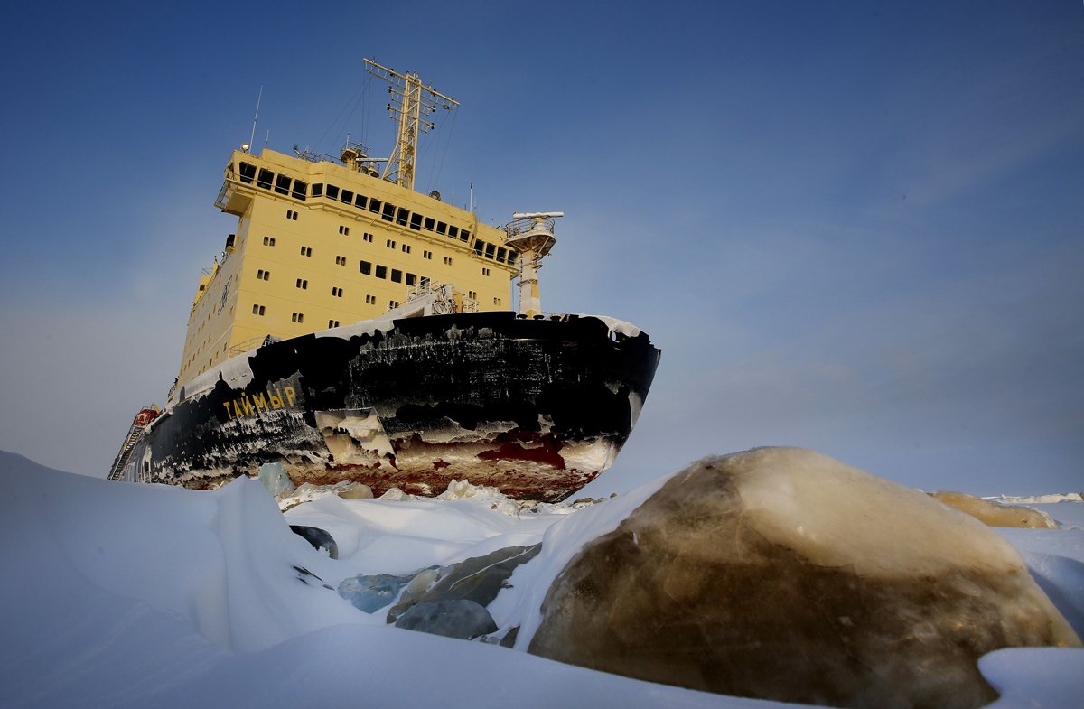 Атомный ледокол «Таймыр» на побережье Обской губы в Ямало-Ненецком автономном округе, 20 февраля 2015 года. Фото: Андрей Голованов / AFP / Scanpix / LETA
