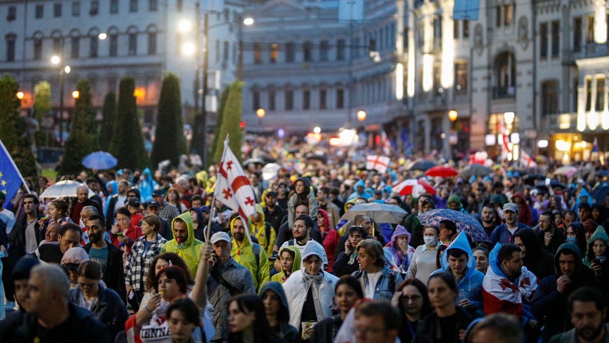 «После многих лет партнерства мы сожалеем…»