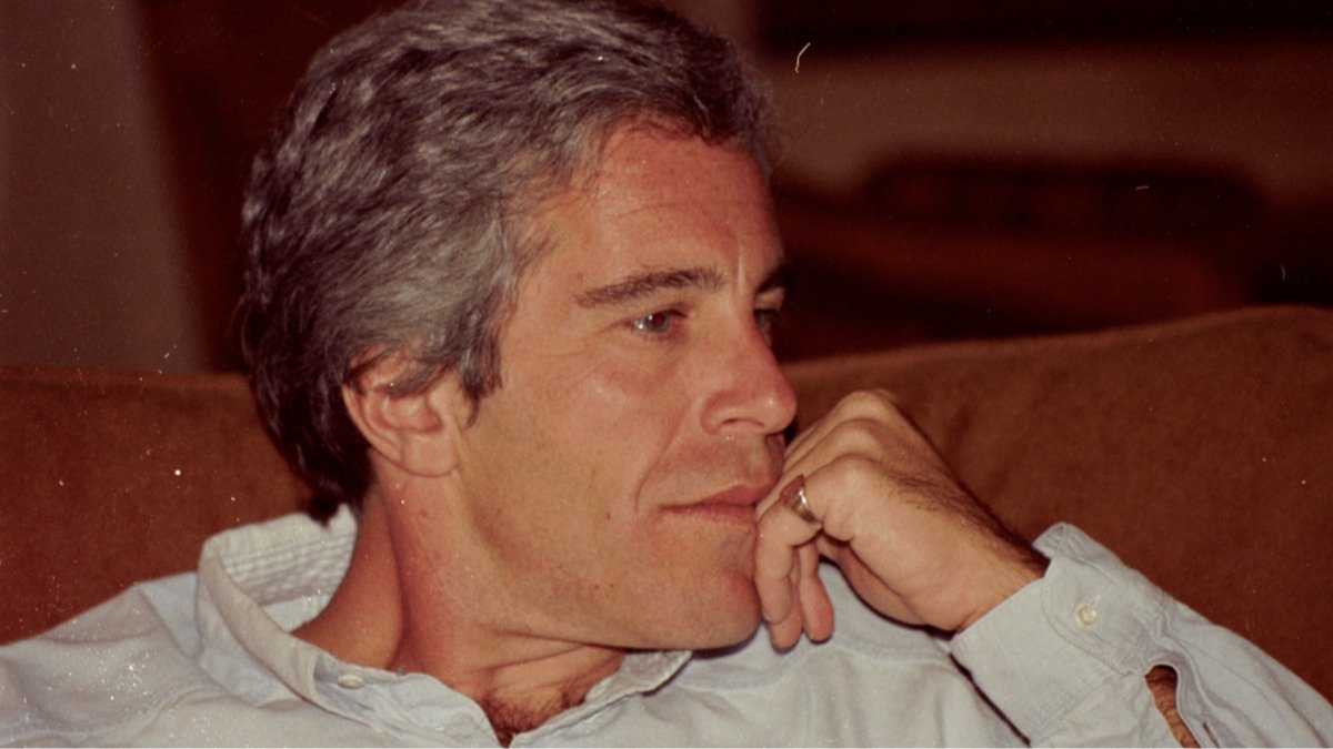 Святые угодники и тайный остров сатанистов